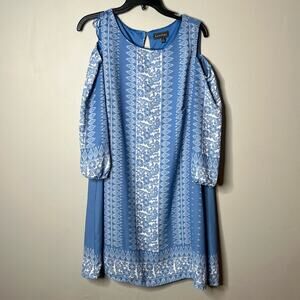 Luxology Blue Paisley dress size 6